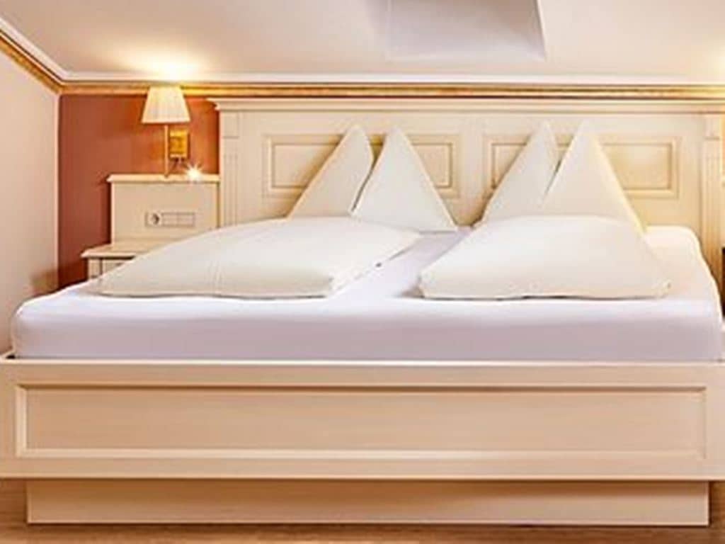 rooms-grand-deluxe-suite-with-balcony-or-terrace