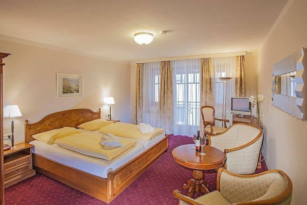 rooms-double-standard-room