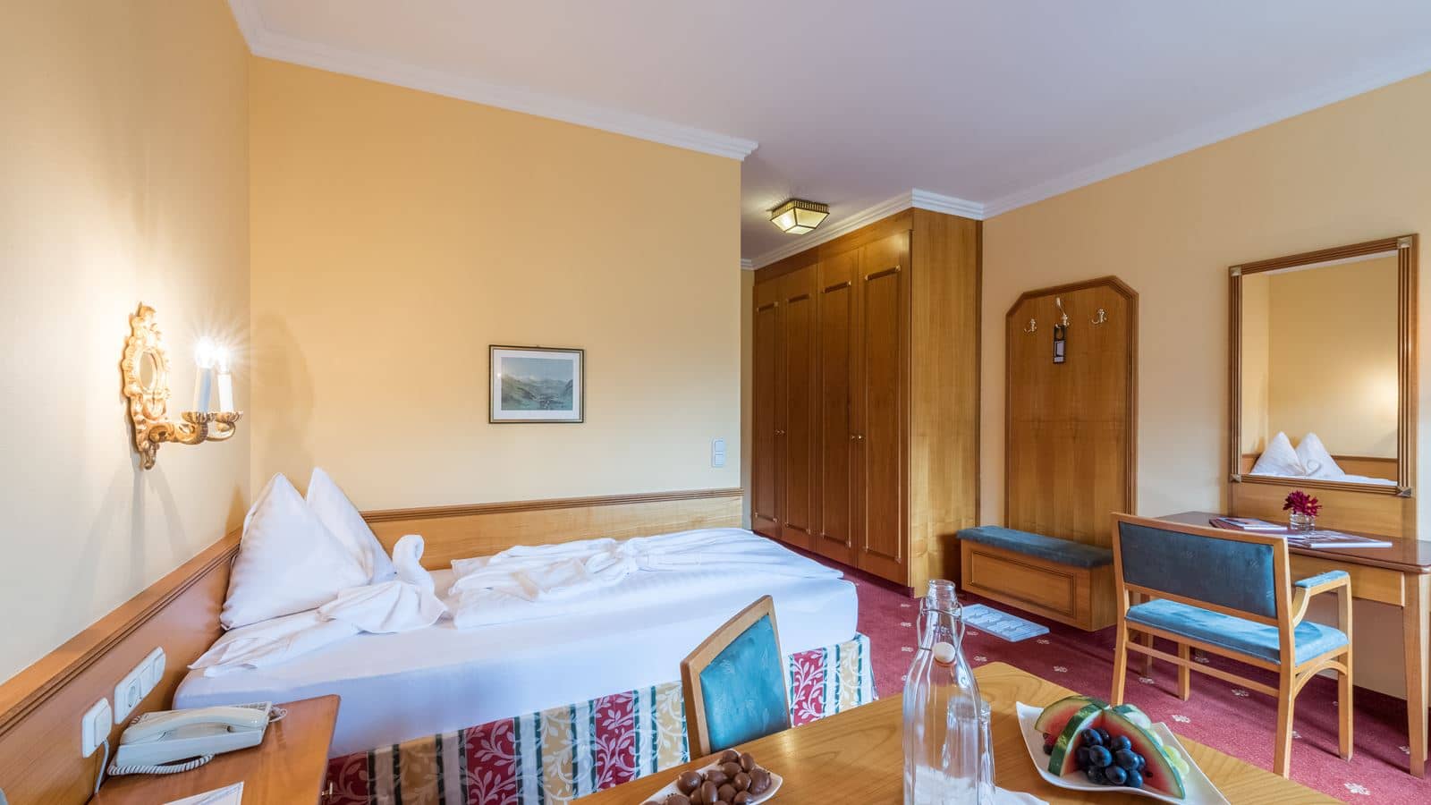 rooms-single-room