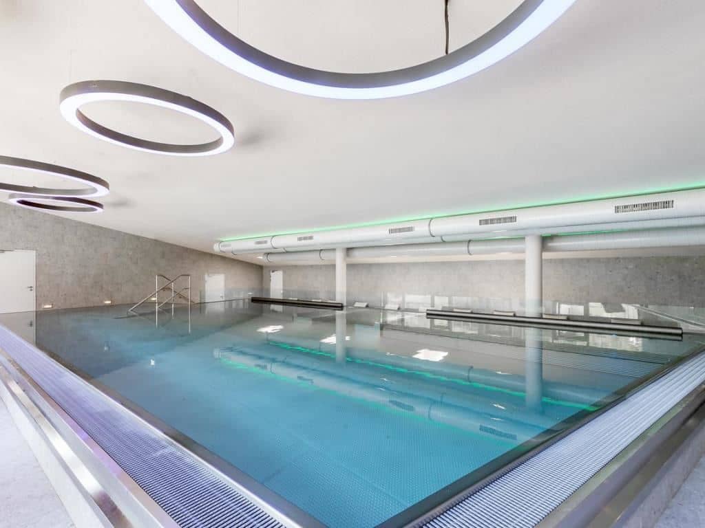 pools-indoor-pool
