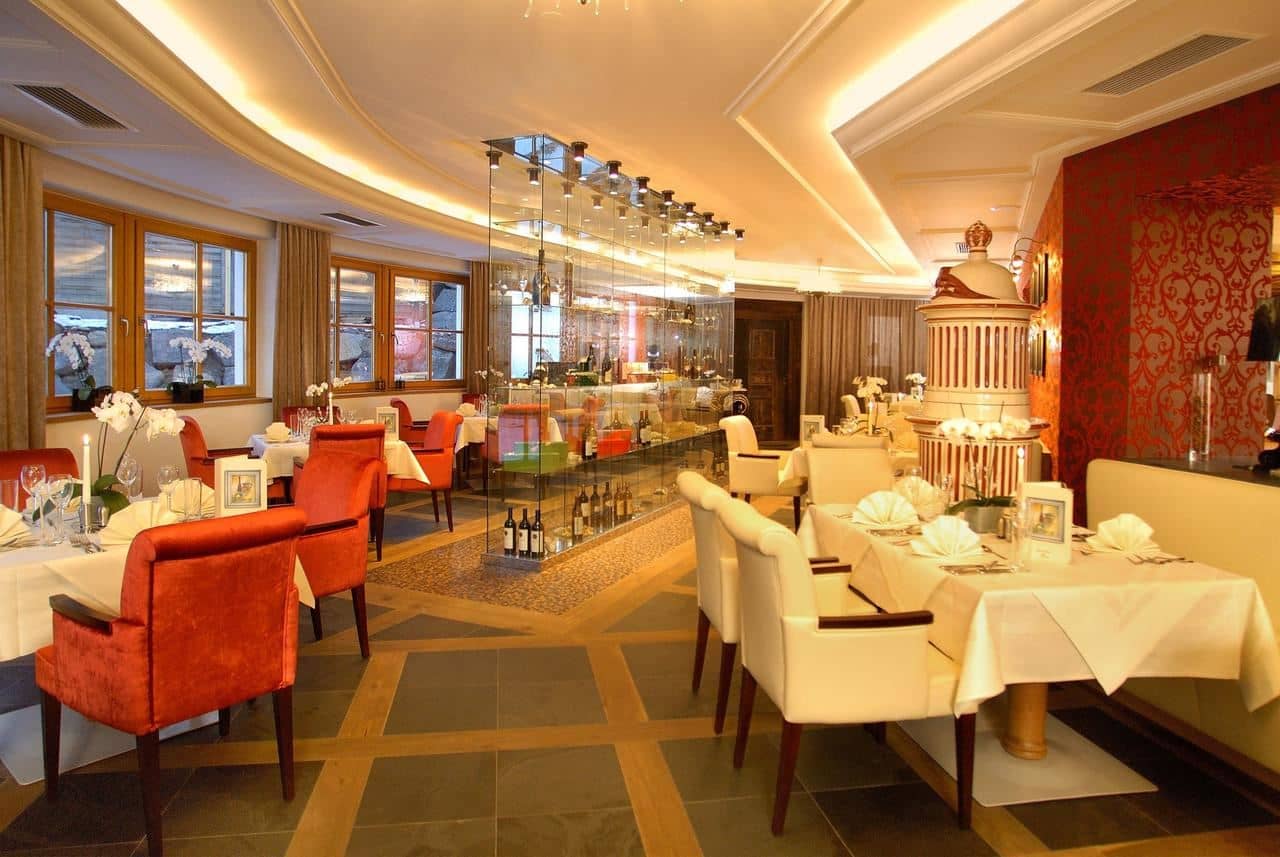 restaurants-restaurant