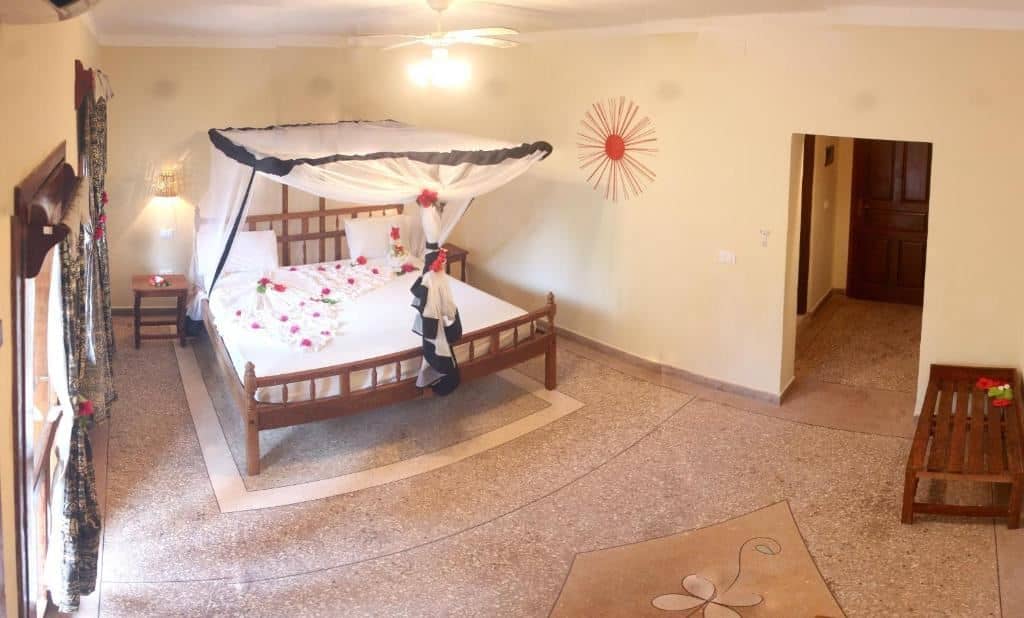 rooms-standard-double-room