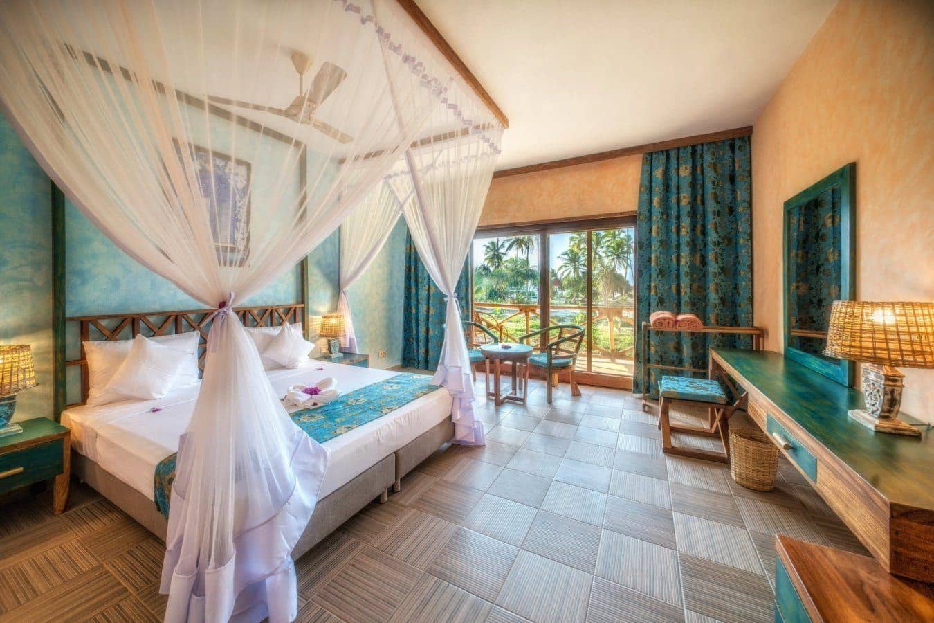 rooms-deluxe-room