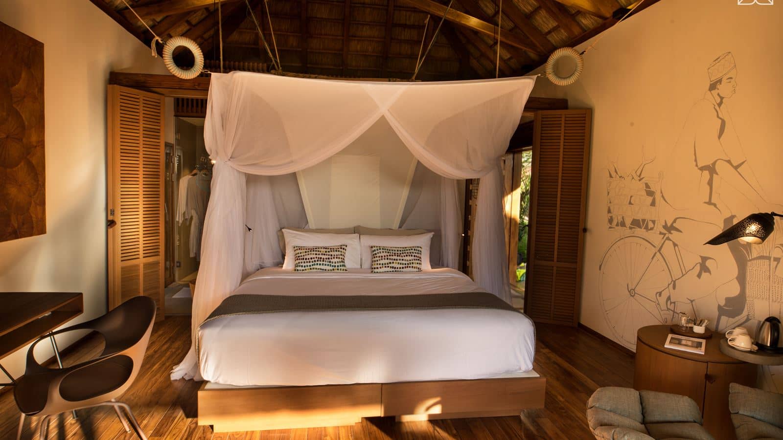 rooms-jacuzzi-bungalow