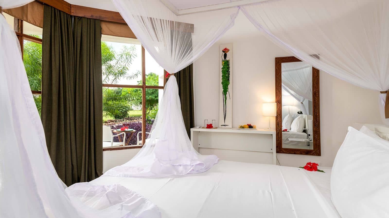 rooms-superior-room