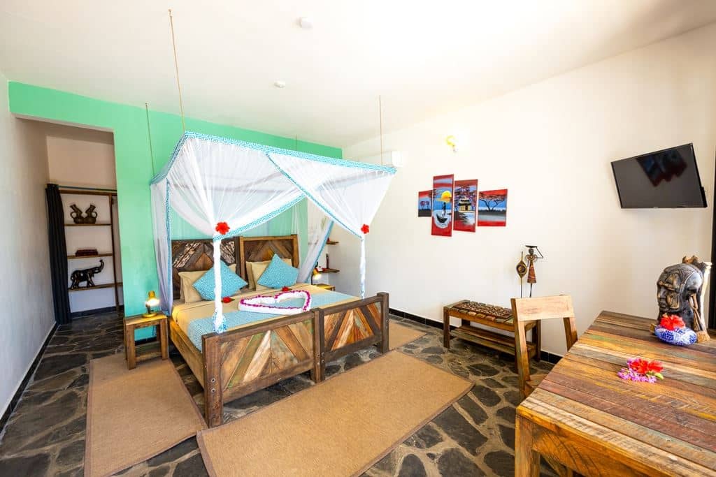 rooms-standard-room