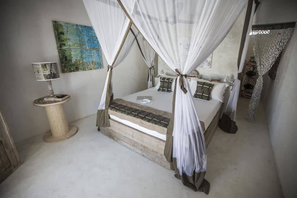 rooms-beach-standard