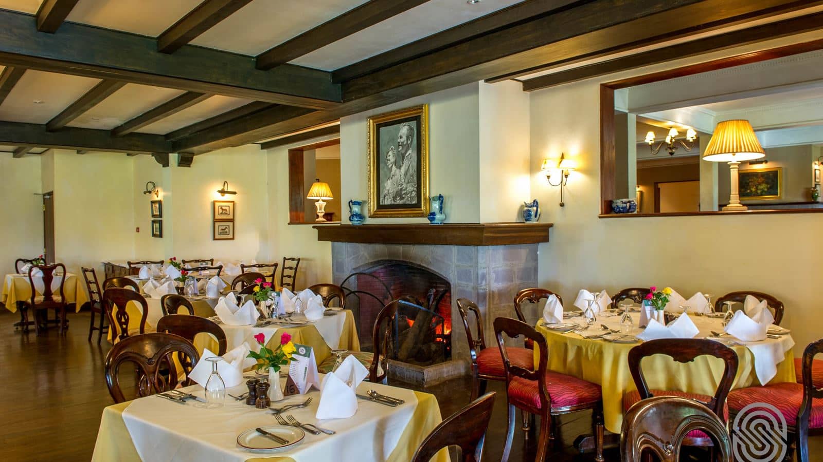 restaurants-restaurants