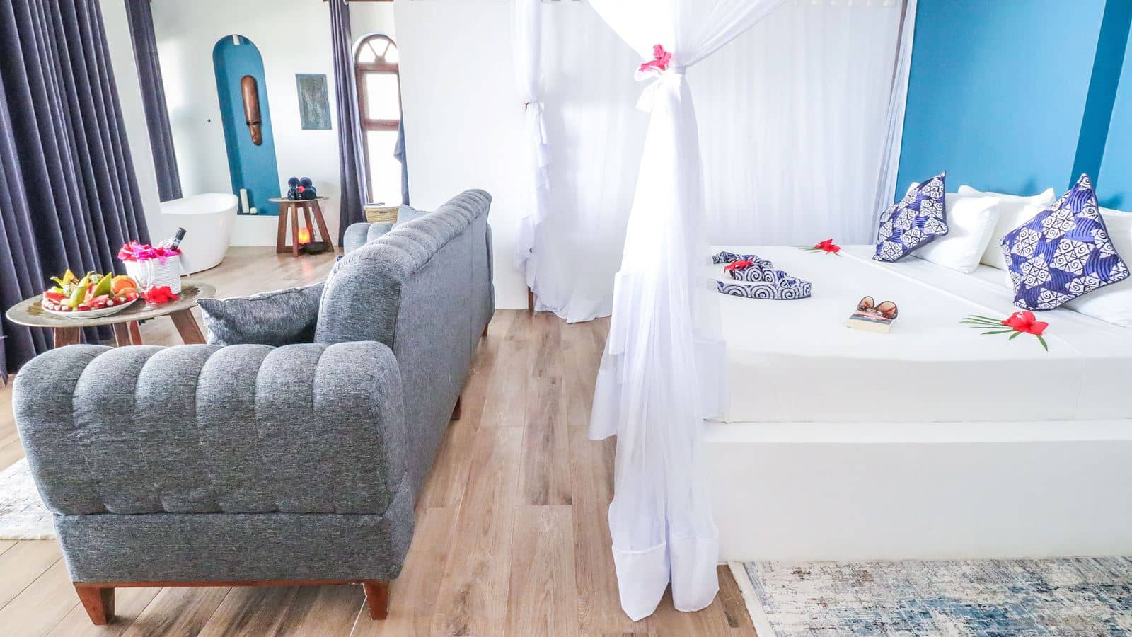 rooms-luxury-suite