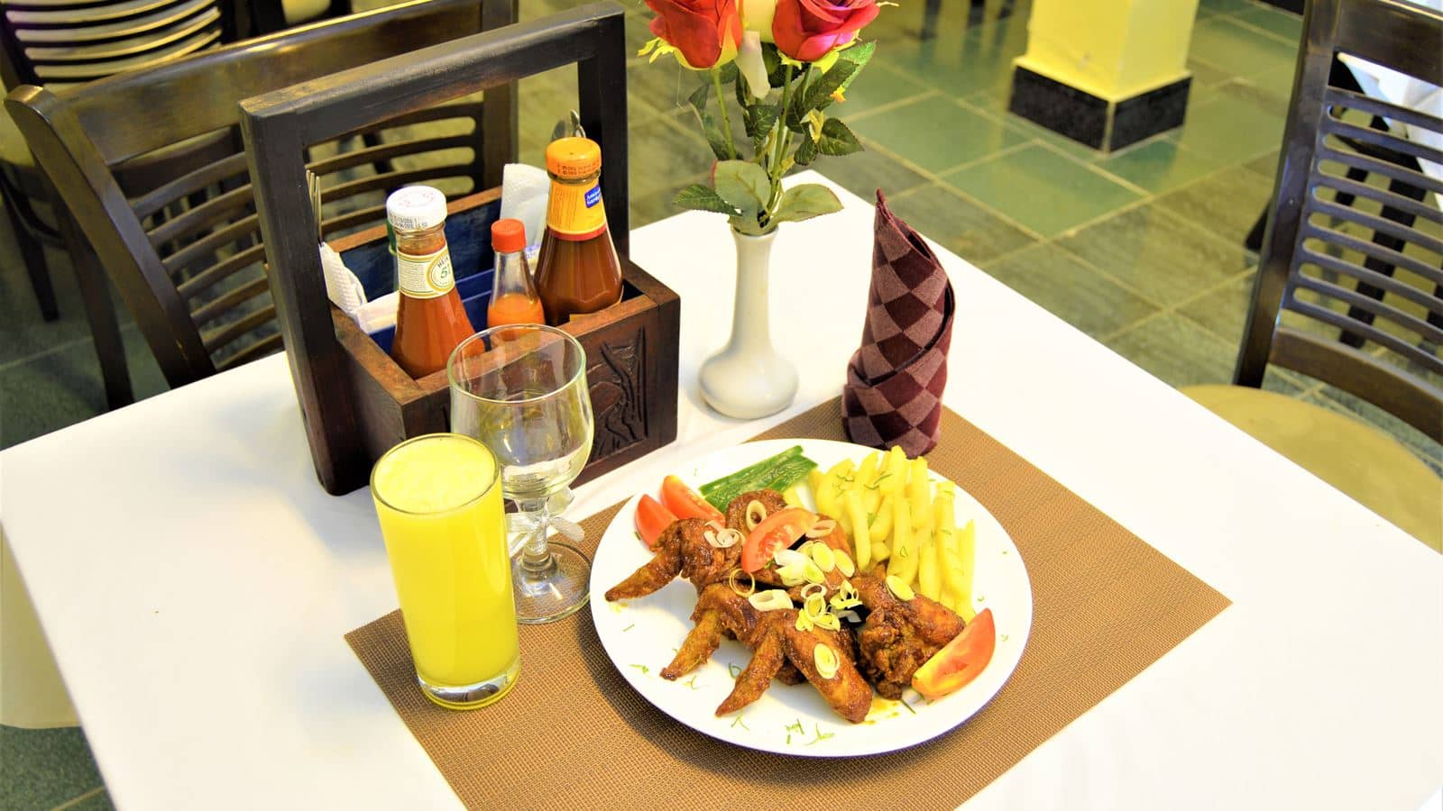 restaurants-restaurants