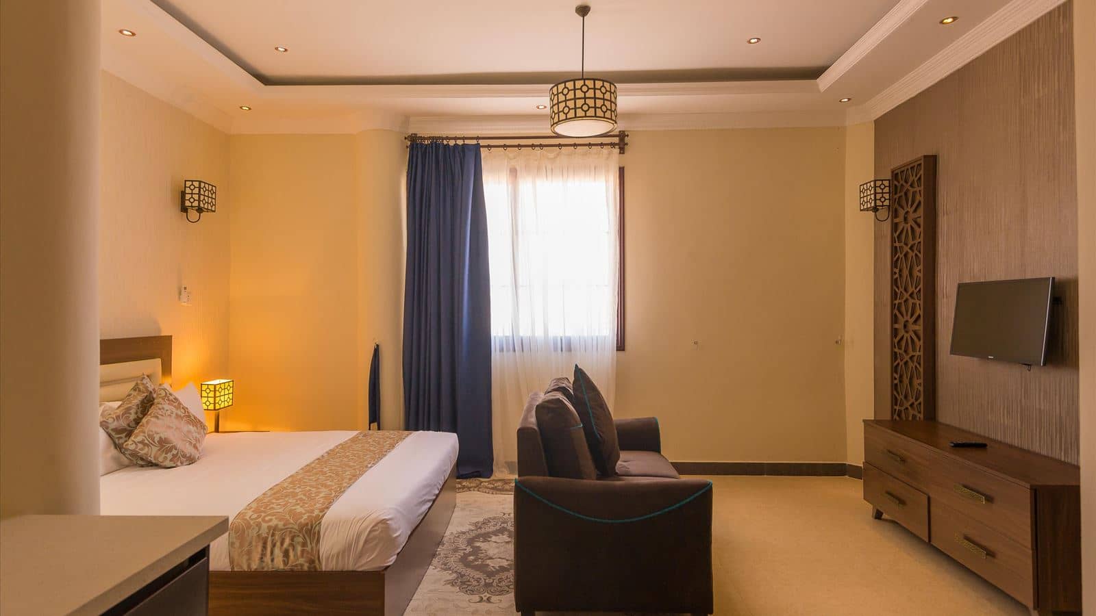 rooms-double-single-use-superior-city-view