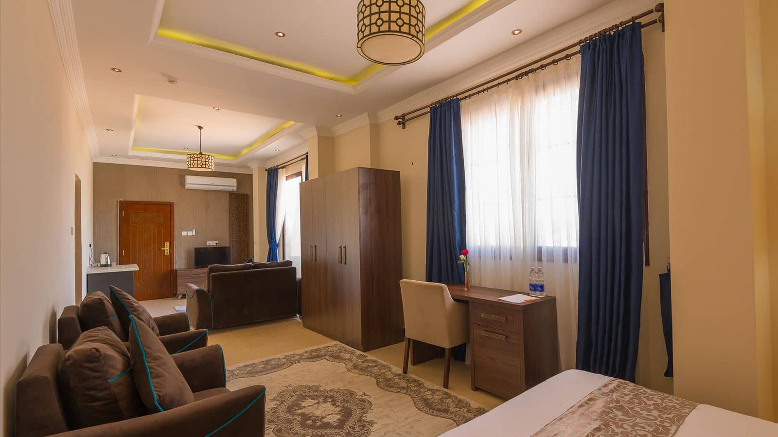 rooms-double-city-view-one-bedroom