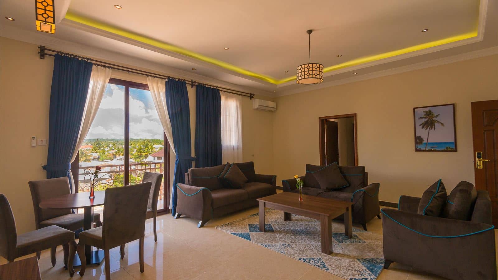 rooms-double-single-use-city-view-one-bedroom