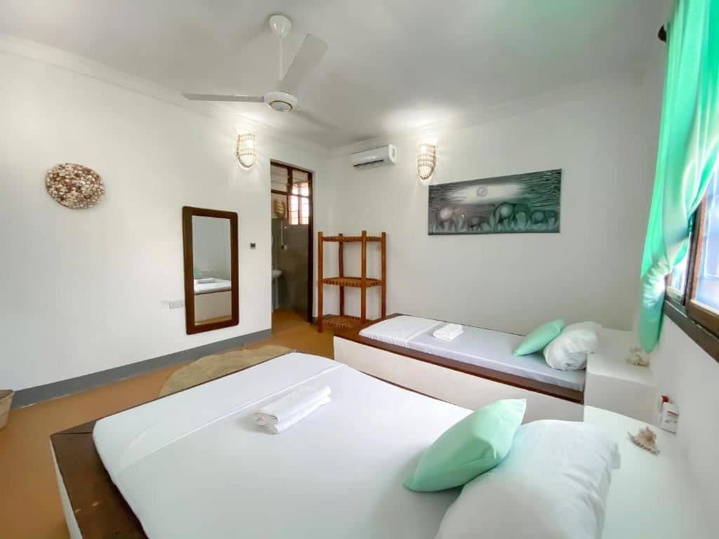 rooms-standard-double-or-twin