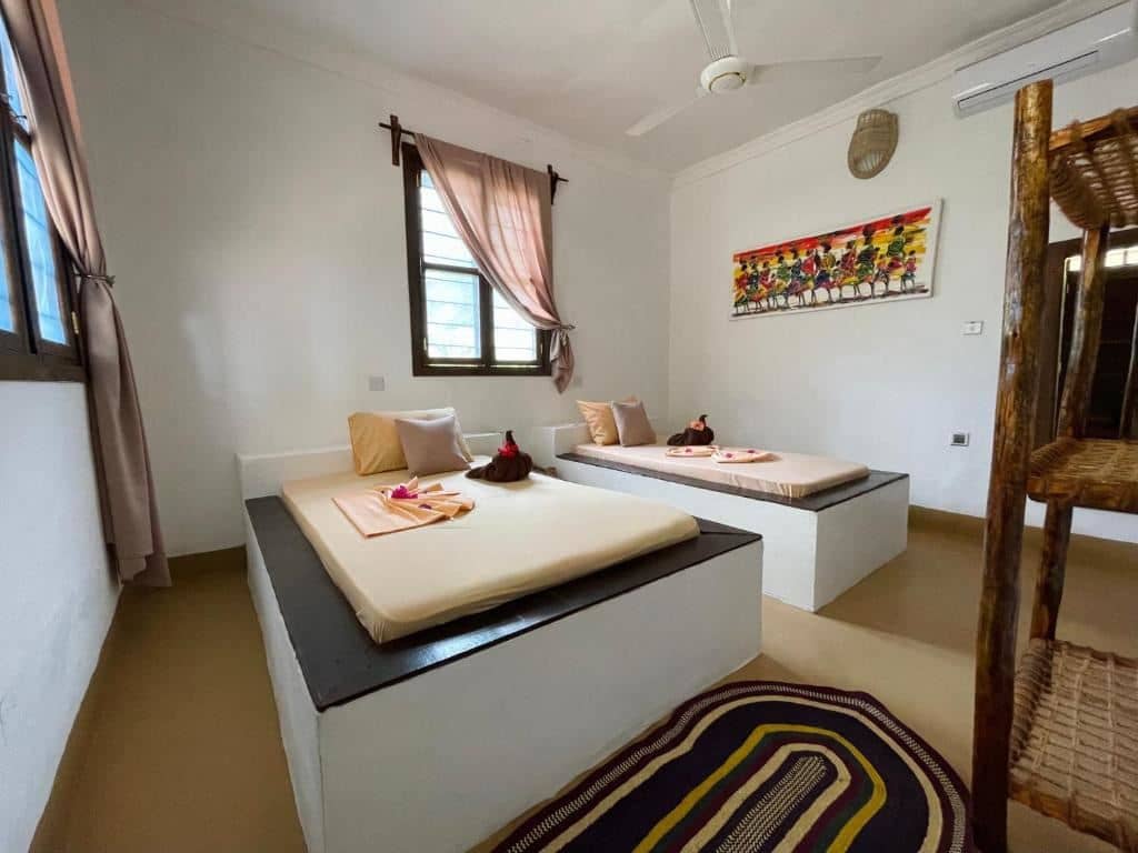 rooms-standard-double-or-twin