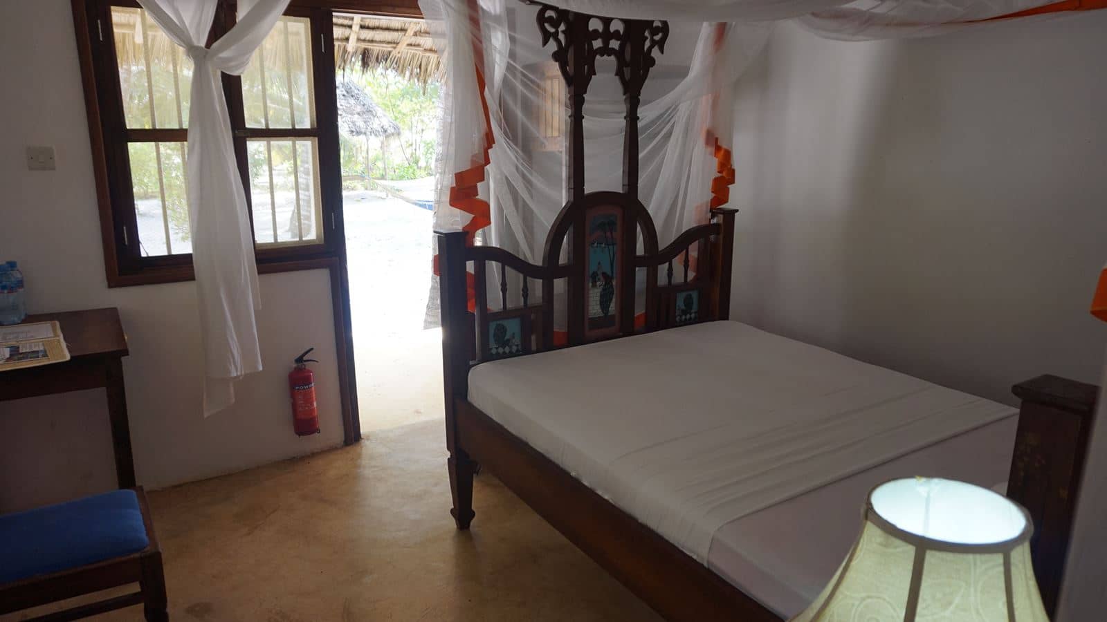 rooms-standard-room