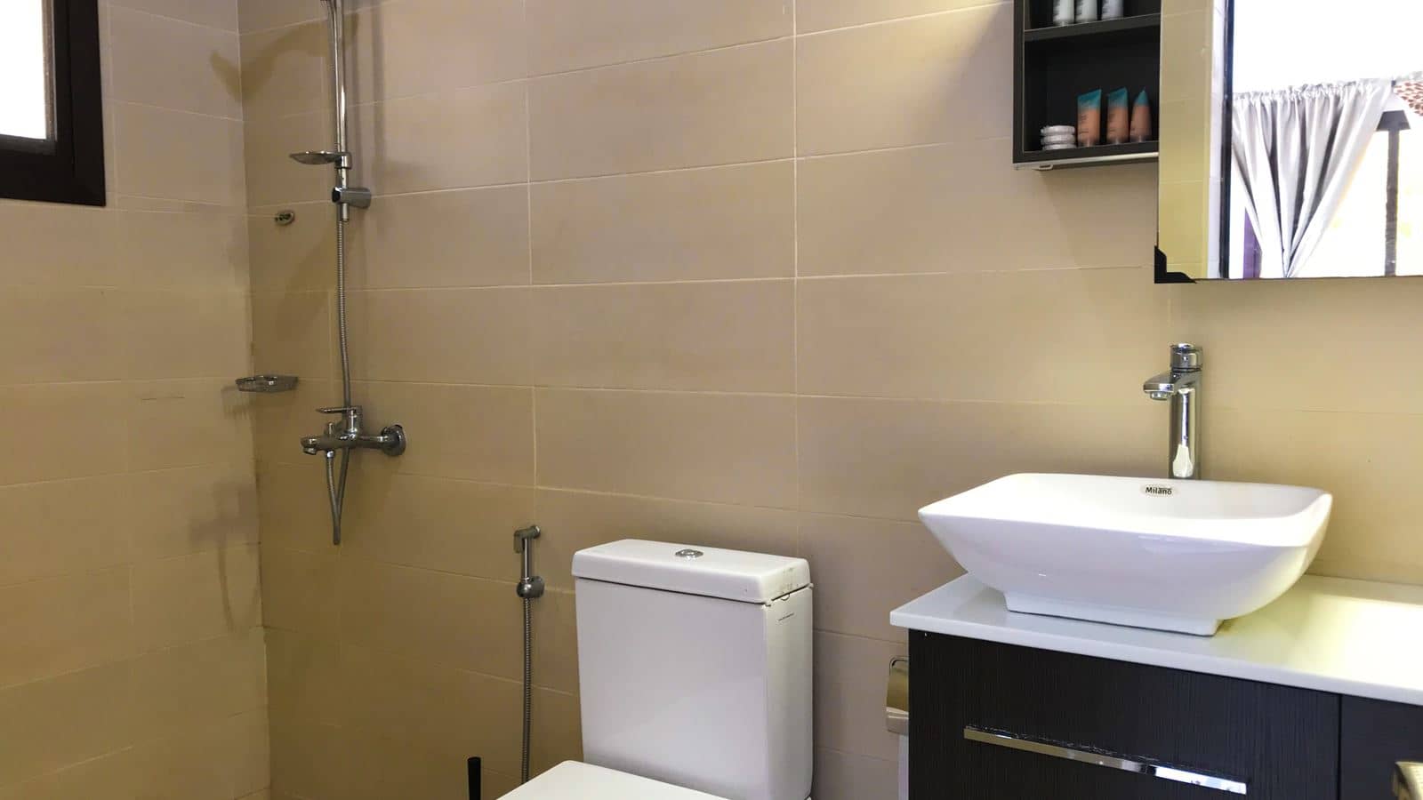 rooms-deluxe-room