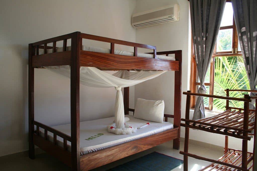 rooms-standard-room