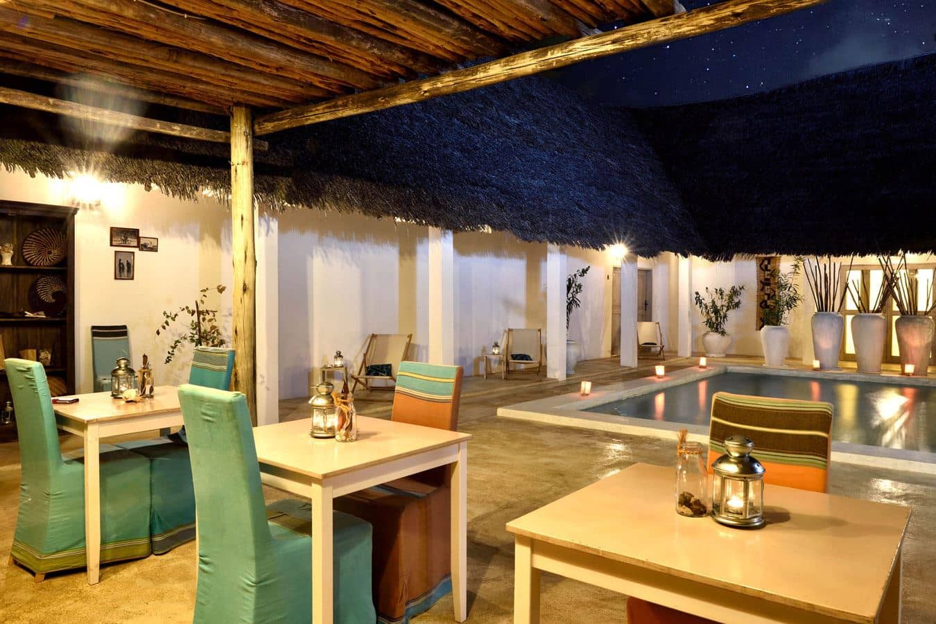 restaurants-sharazād-beach-restaurant