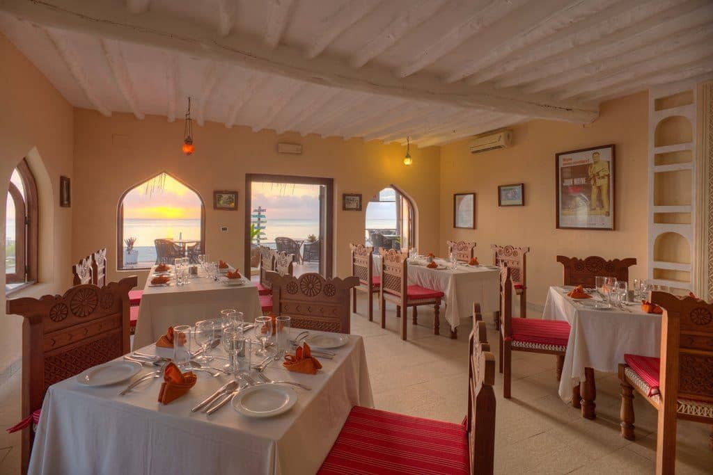 restaurants-casablanca-lounge