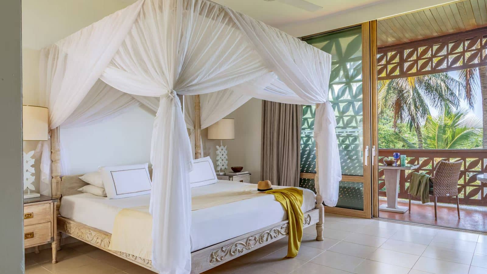 rooms-family-room
