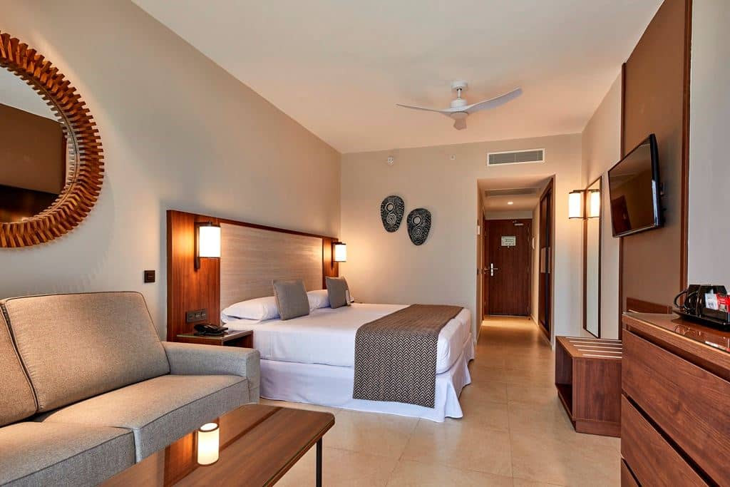 rooms-double-room-lateral-sea-view