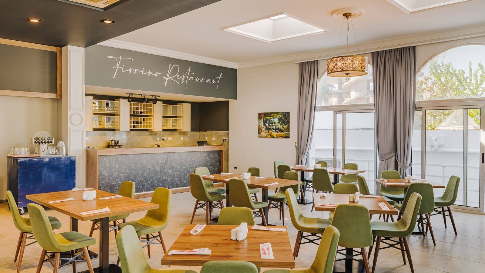 restaurants-snack-bar
