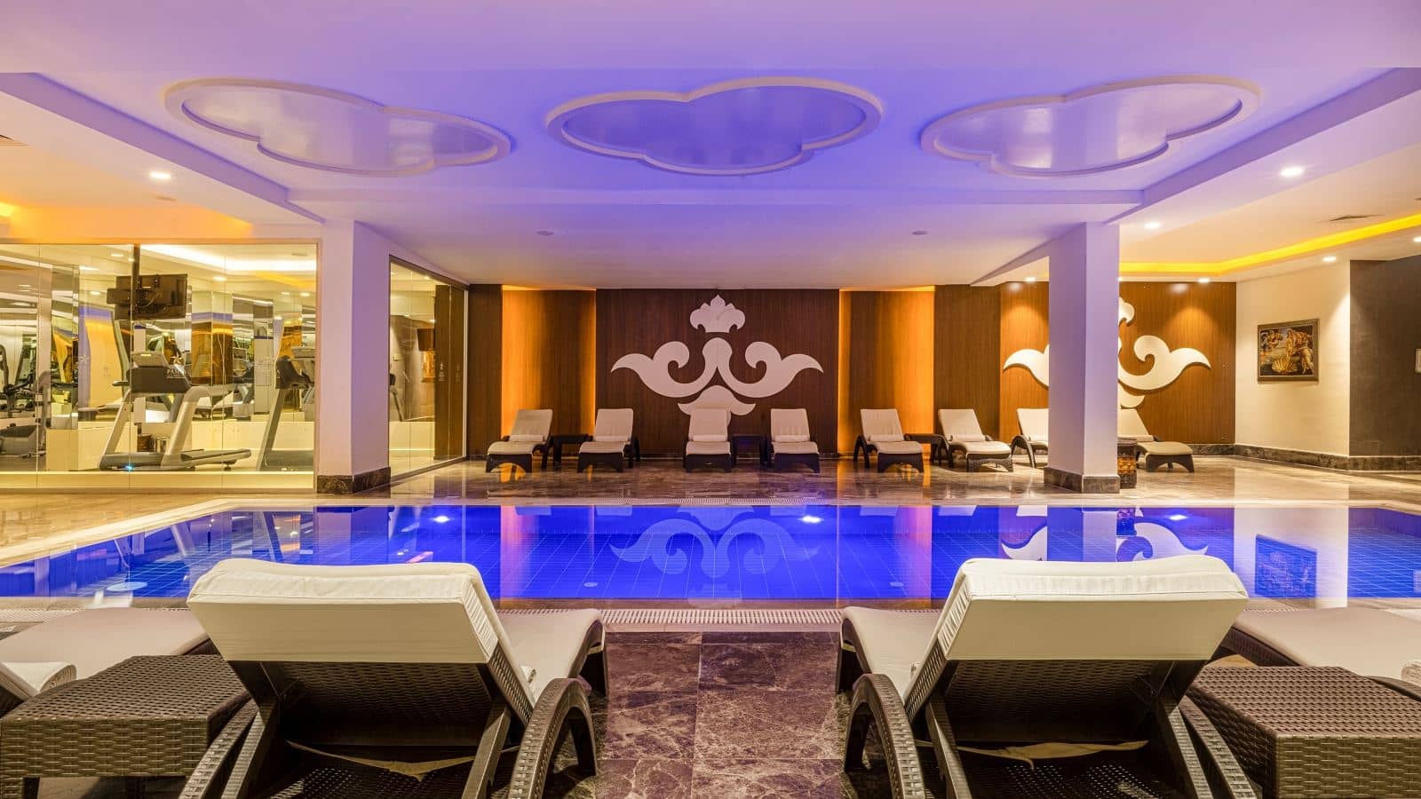 pools-indoor-pool