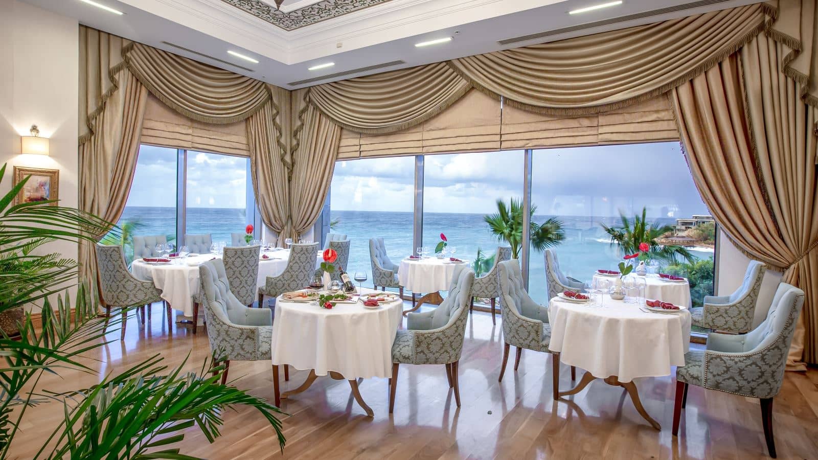 restaurants-bella-merit-italyan-restaurant
