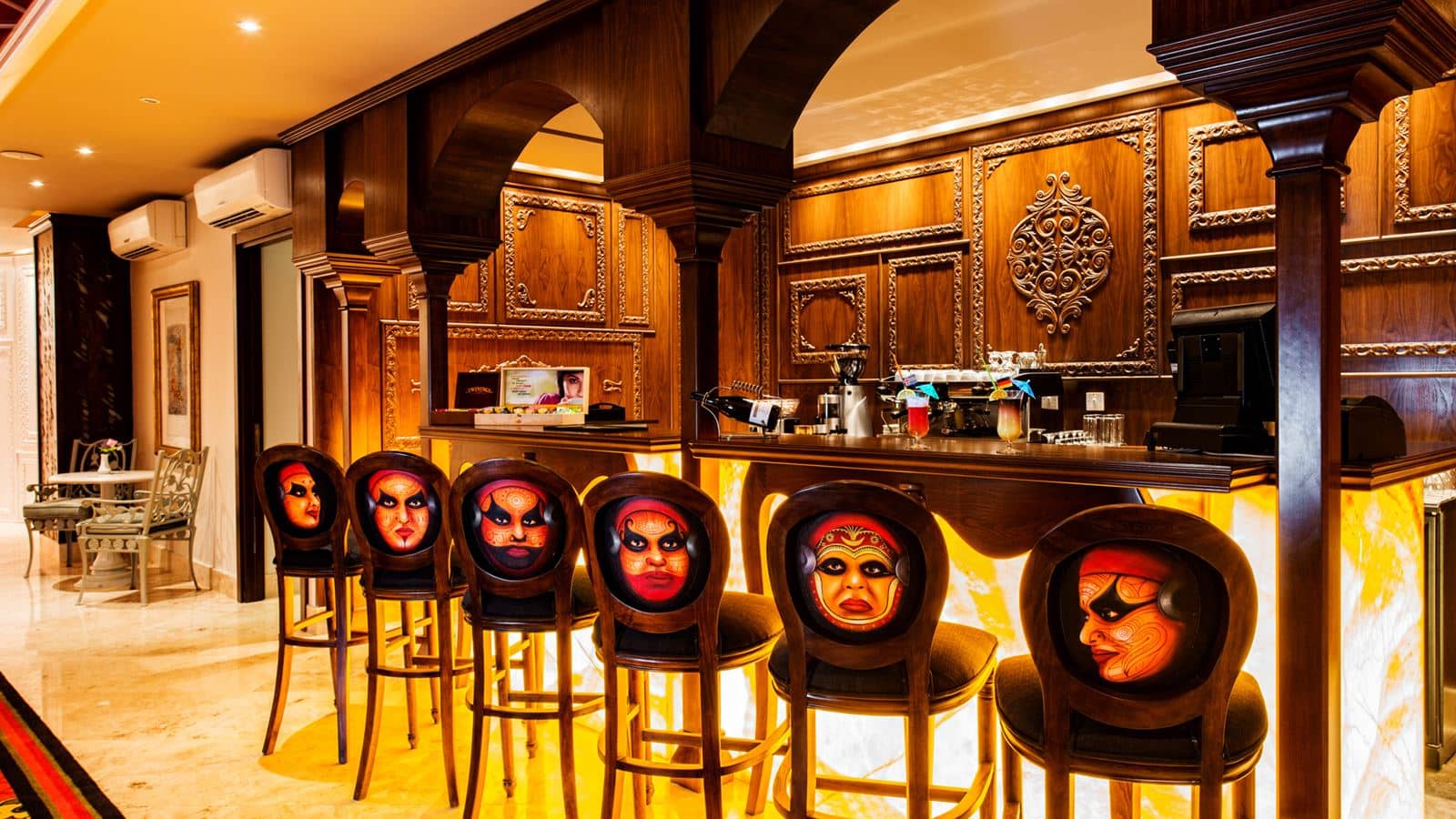 bars-lobby-bar