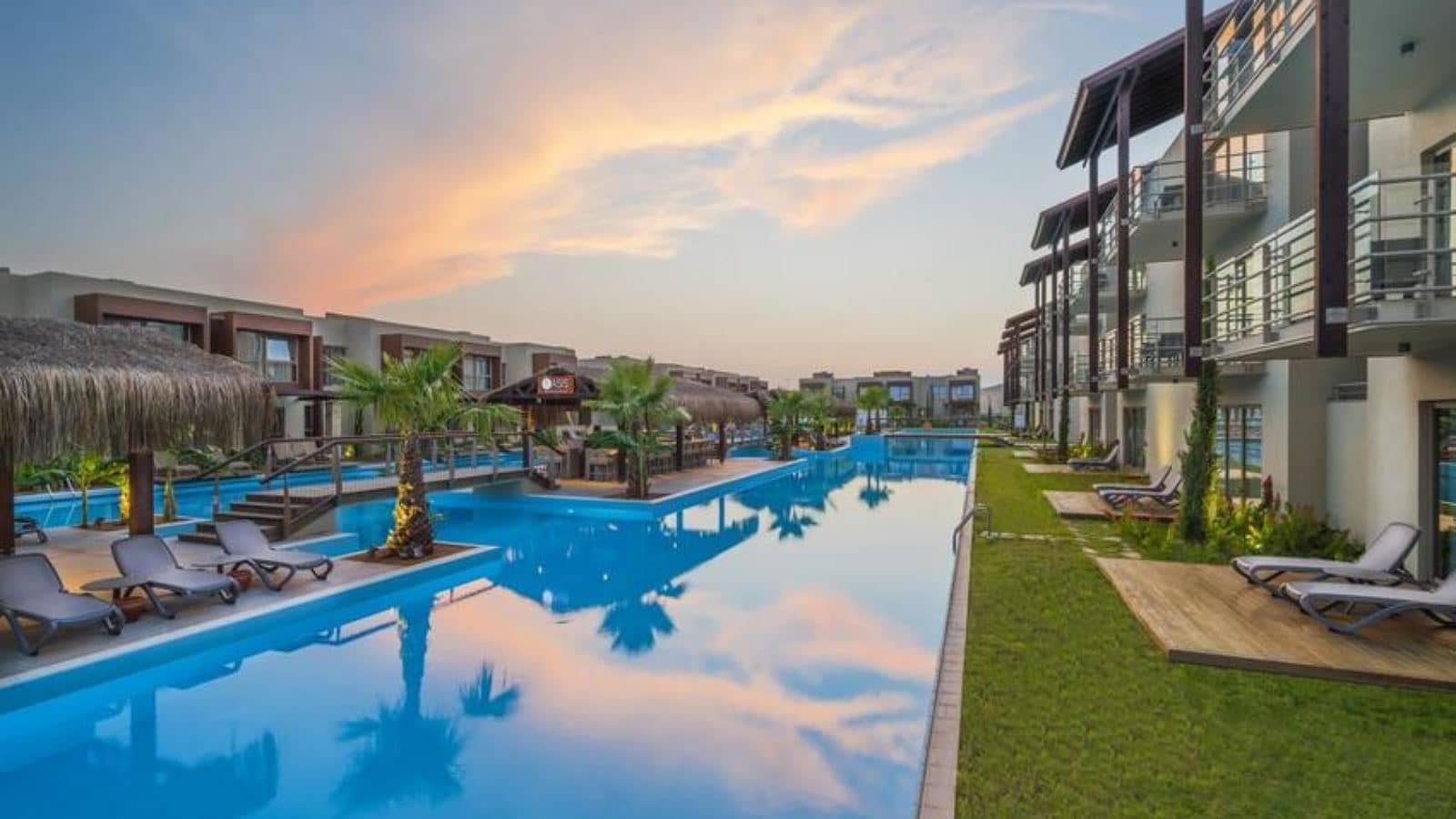 rooms-pool-villa