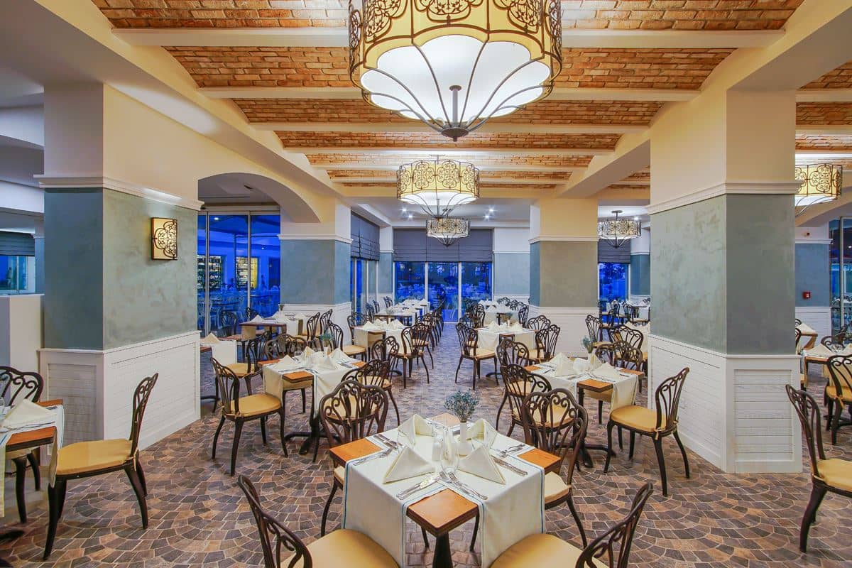 restaurants-limra-main-restaurant