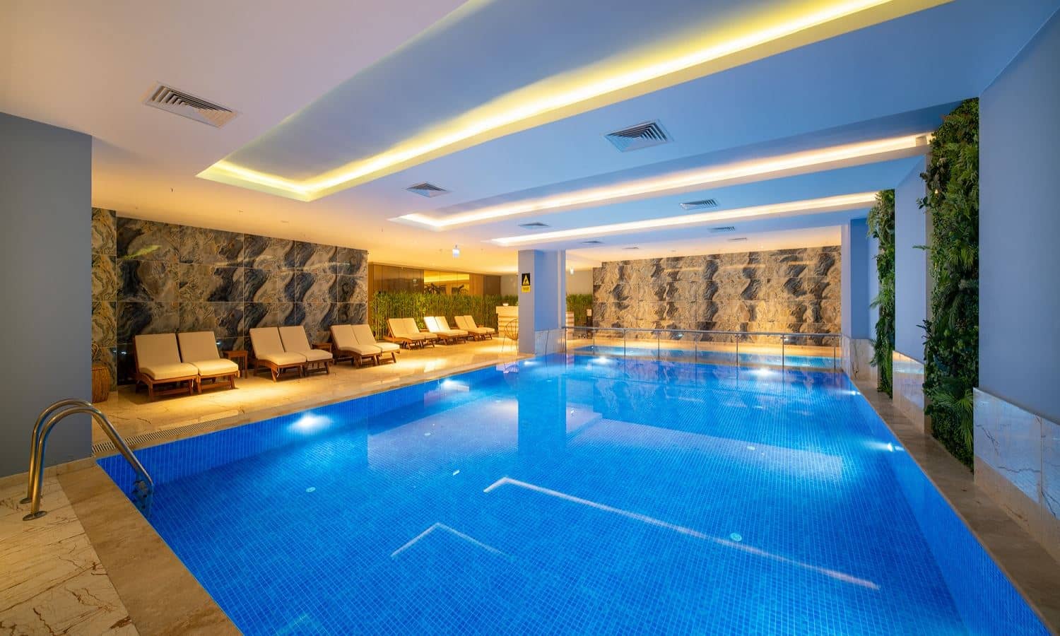 pools-indoor-pool