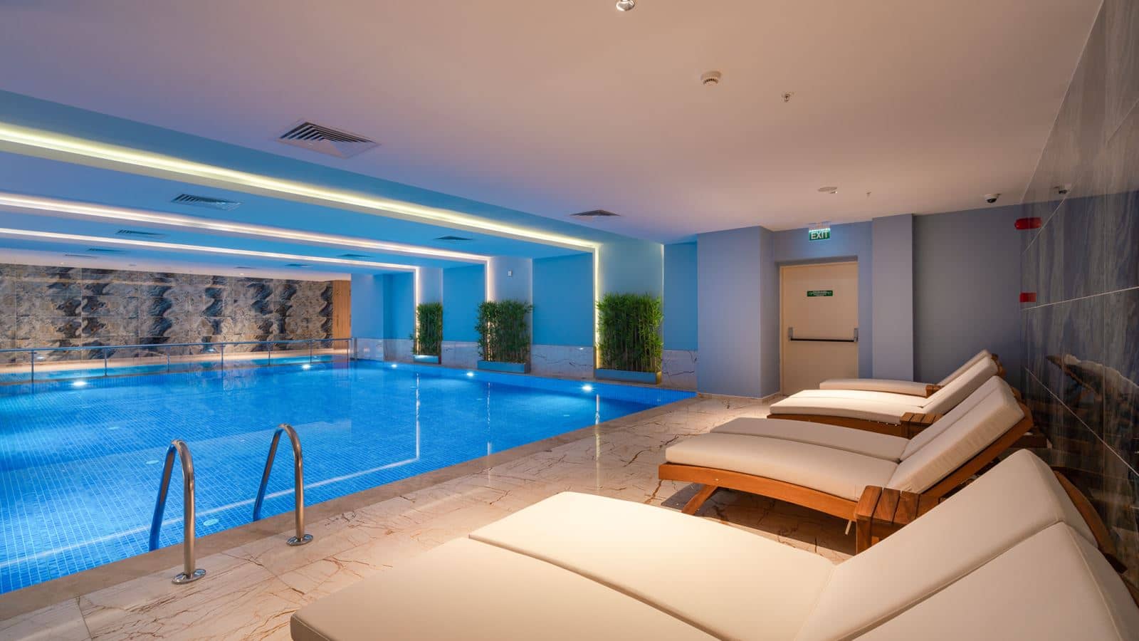 pools-indoor-pool