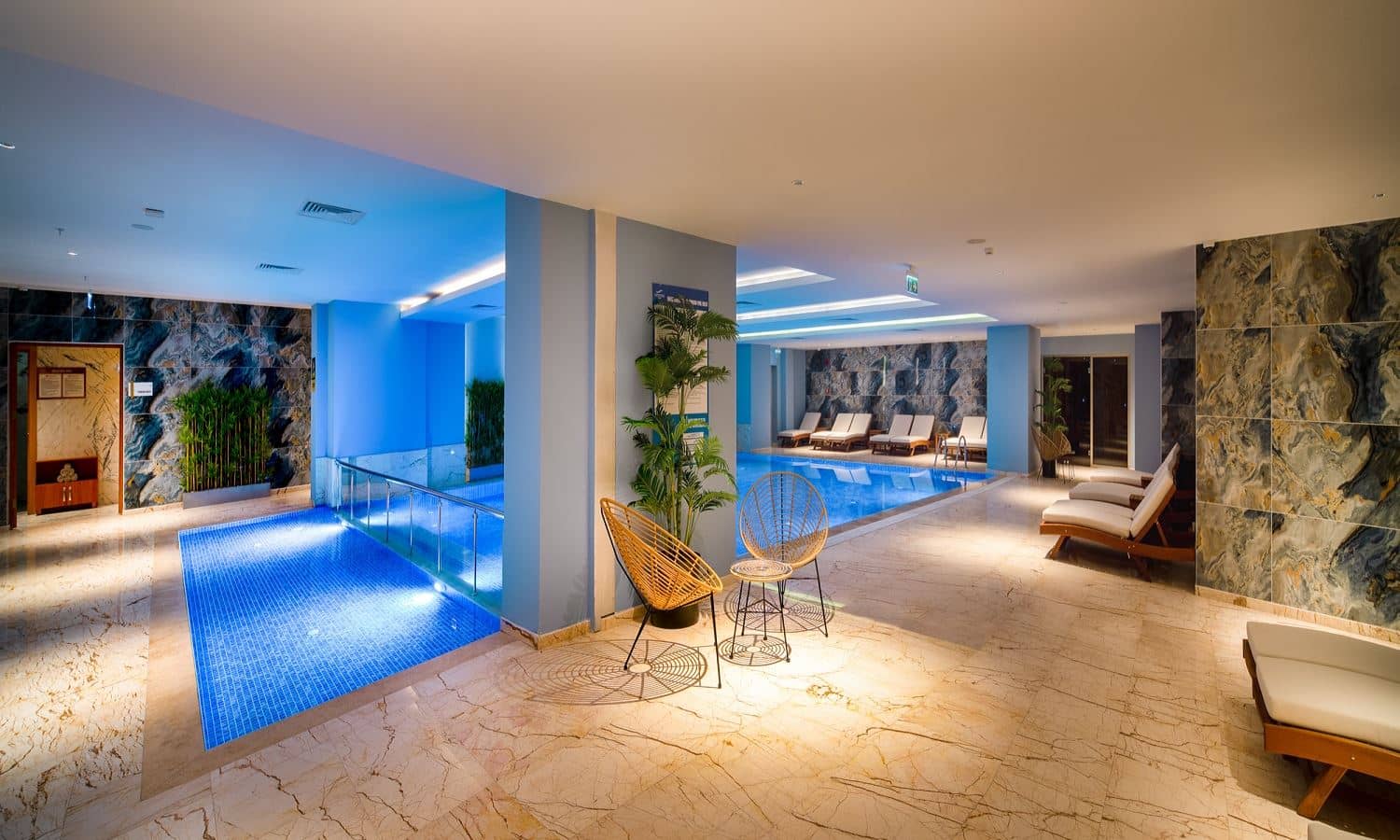 pools-indoor-pool
