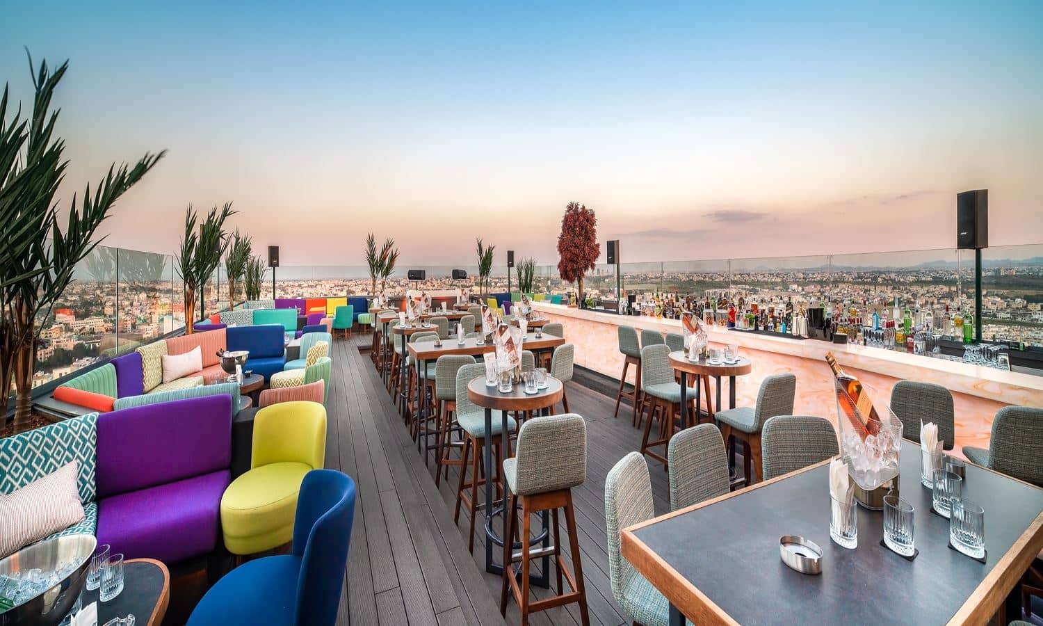 bars-the-roof-bar