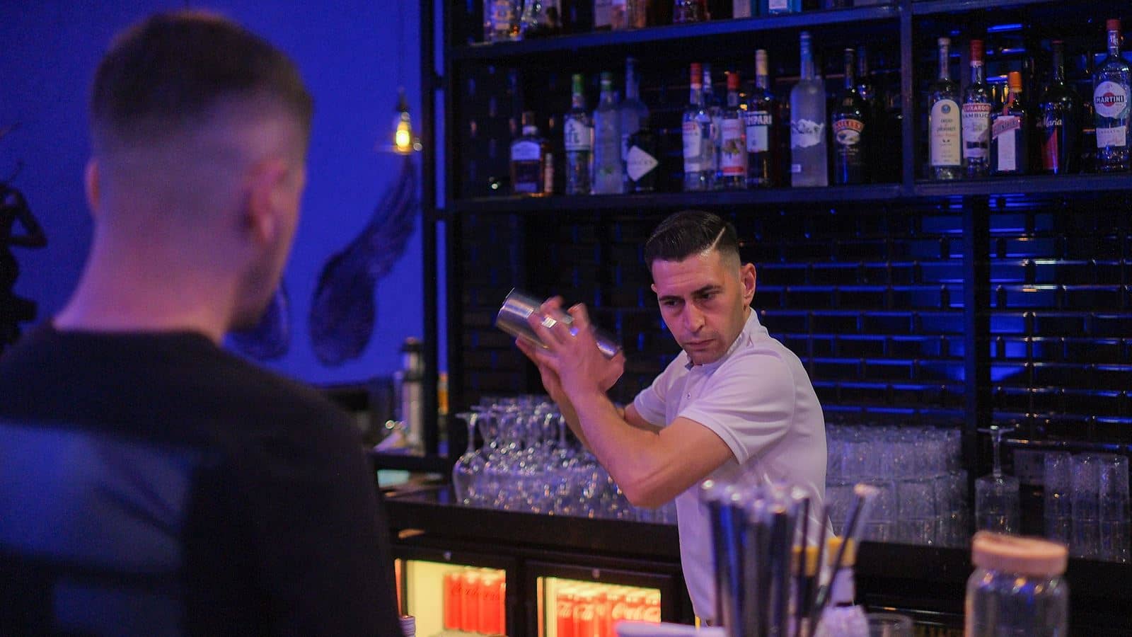 bars-blue-bar