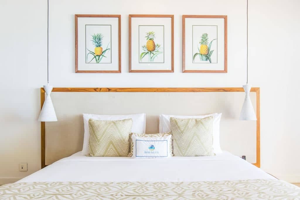 rooms-deluxe-room
