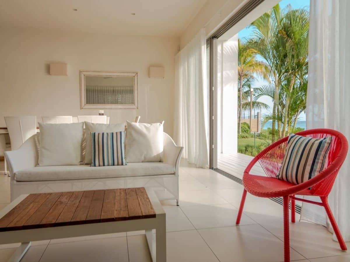rooms-bedroom-deluxe-apartment
