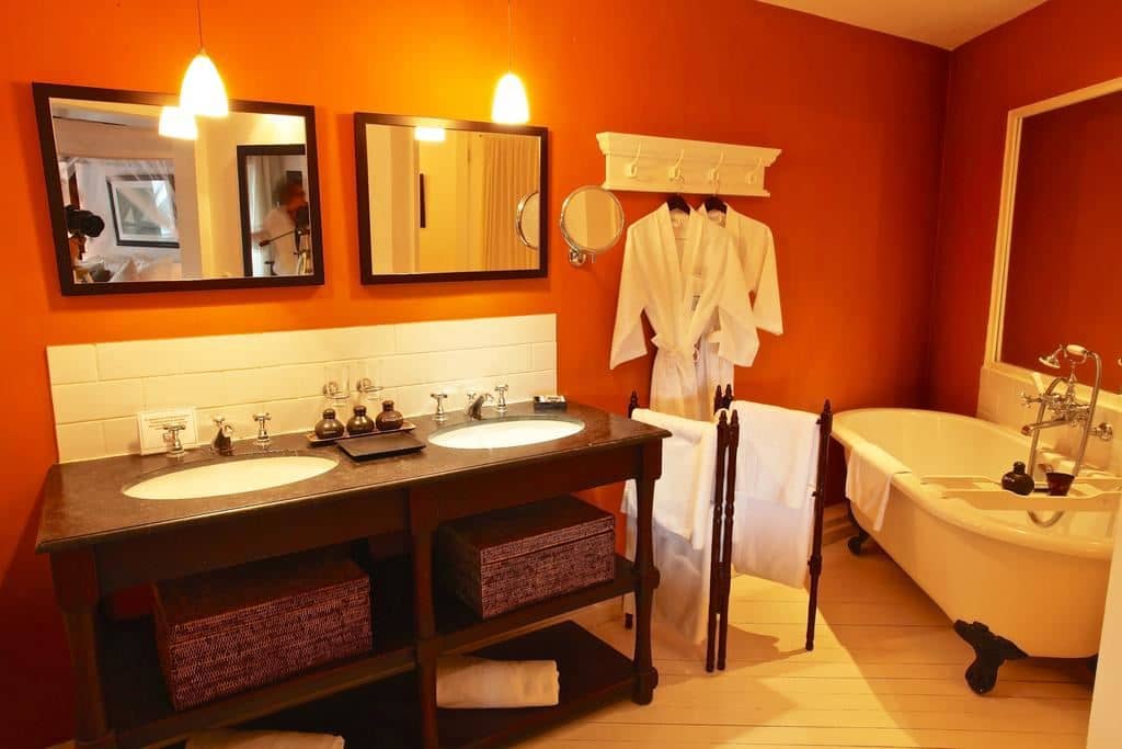 rooms-suites