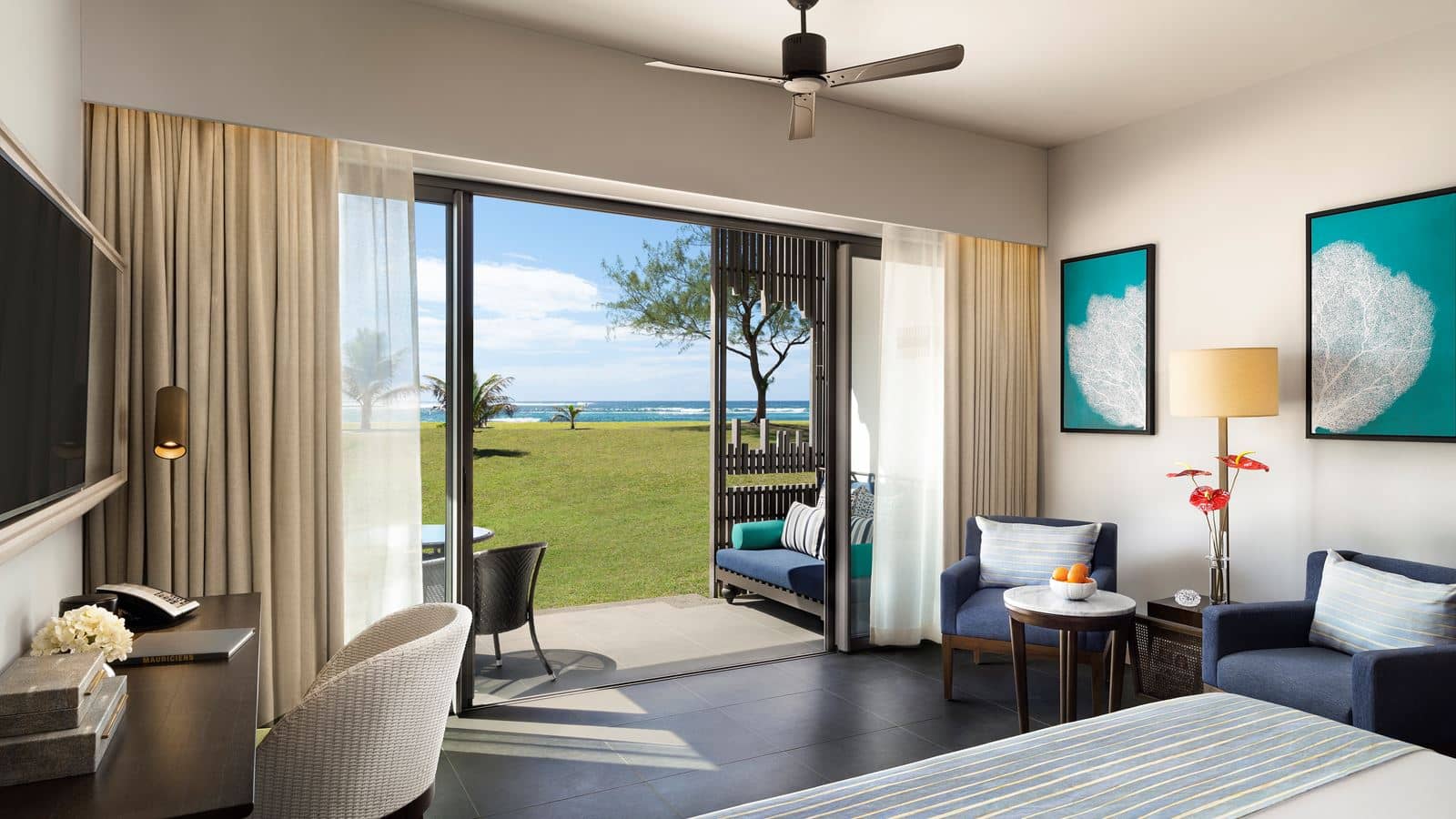 rooms-deluxe-ocean-view