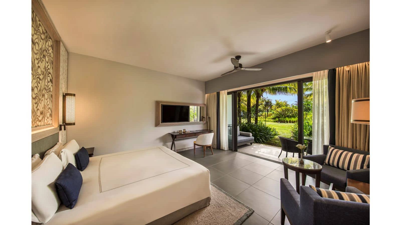 rooms-prestige-garden-room
