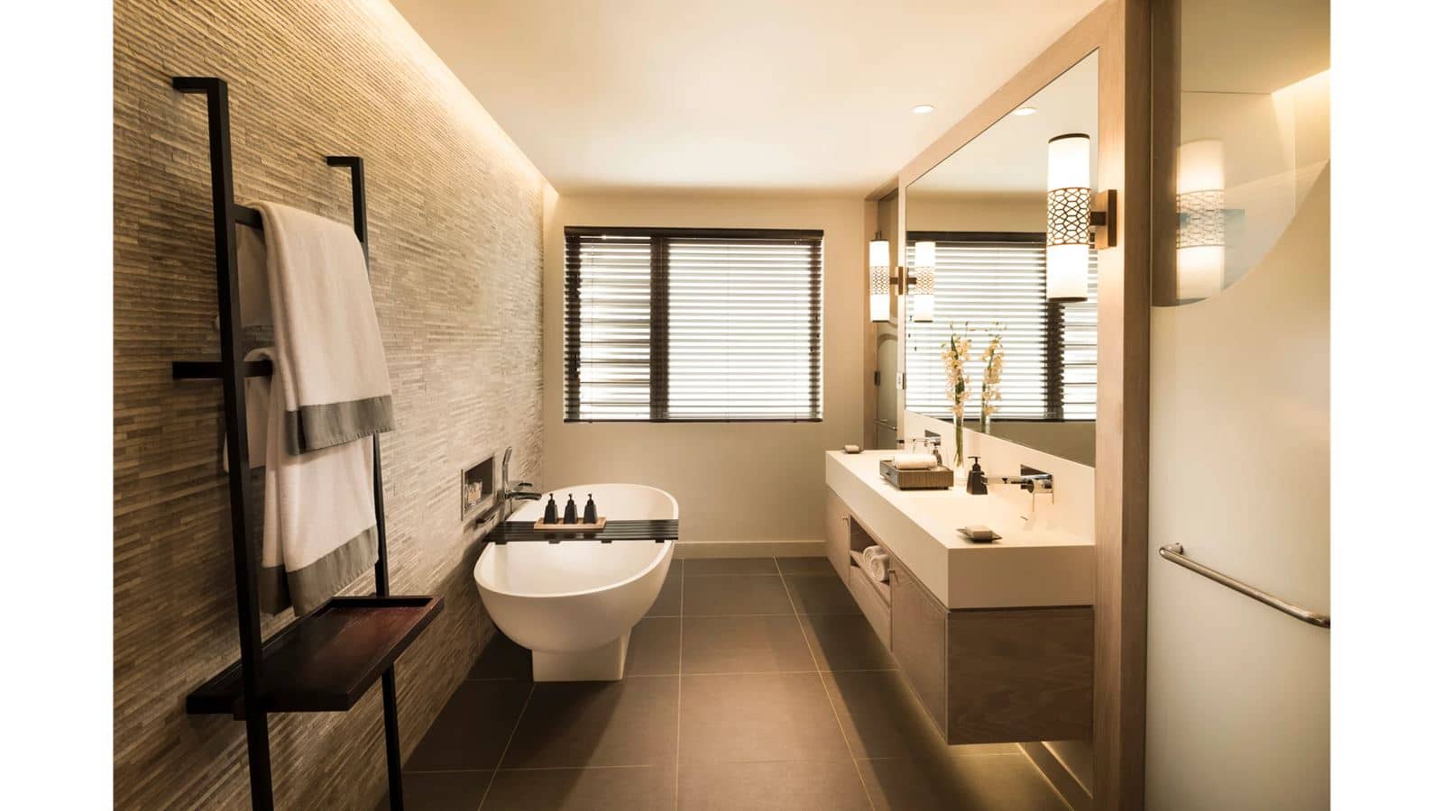 rooms-deluxe-ocean-view