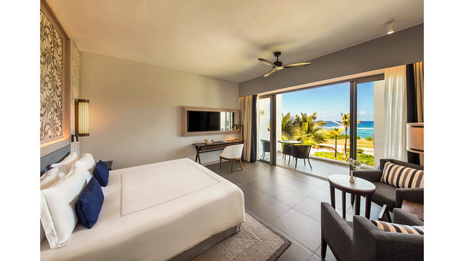 rooms-deluxe-ocean-view