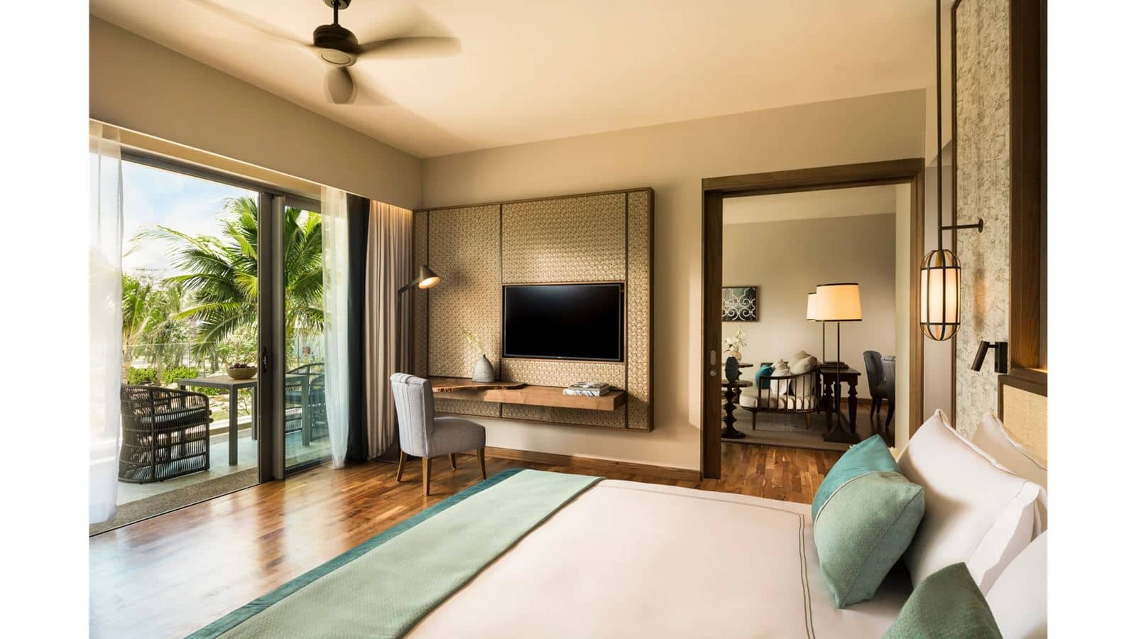 rooms-senior-garden-suite