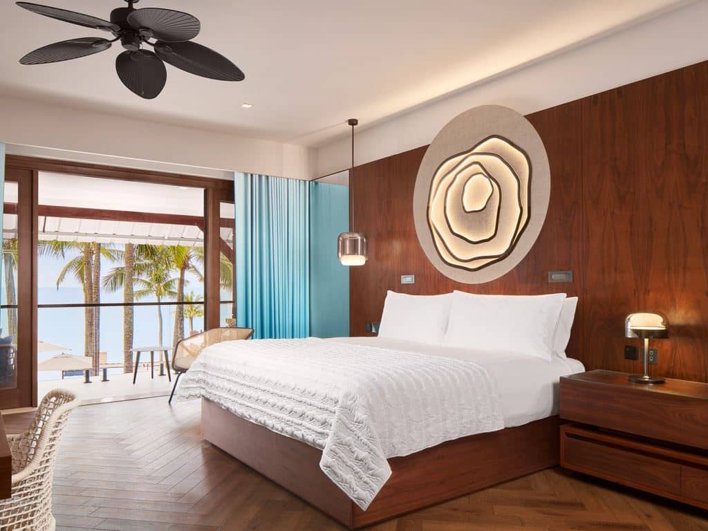 rooms-romantic-allure-suite