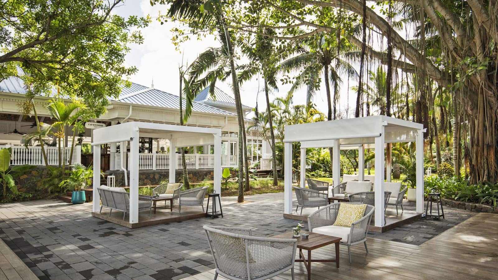 restaurants-cavendish-bar-and-lounge