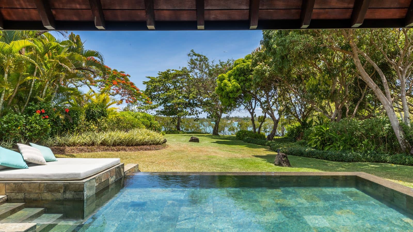 rooms-three-bedroom-garden-pool-villa