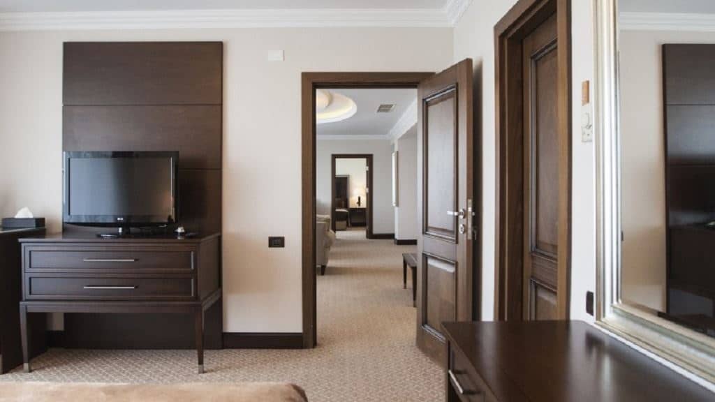 rooms-king-suite