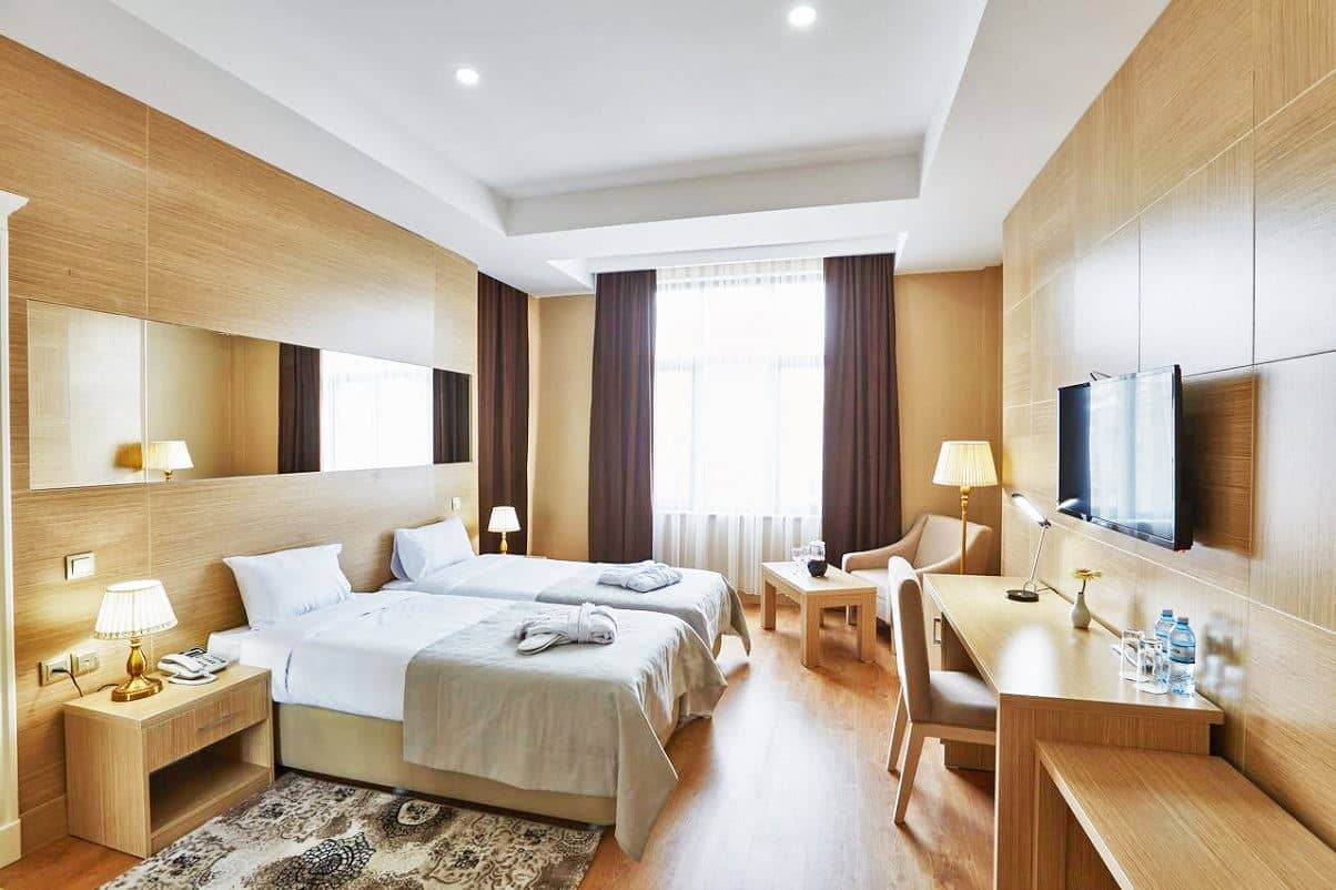 rooms-standard-room